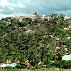Arupadai Veedu Murugan Temples